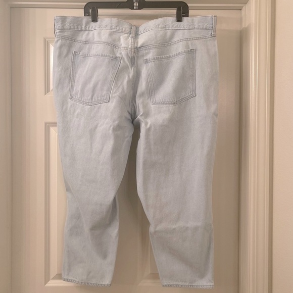 OLD Navy Mid-Rise Button-Fly Slouchy Taper Cropped Ripped Non-Stretch Jeans - Picture 6 of 7